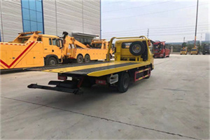 海原非事故拖车